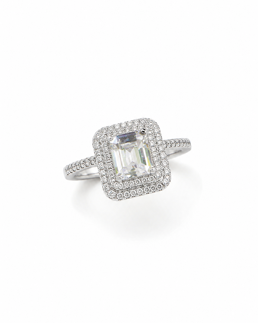 Bague Rectangulaire en Argent 925 Sertie de Zircons